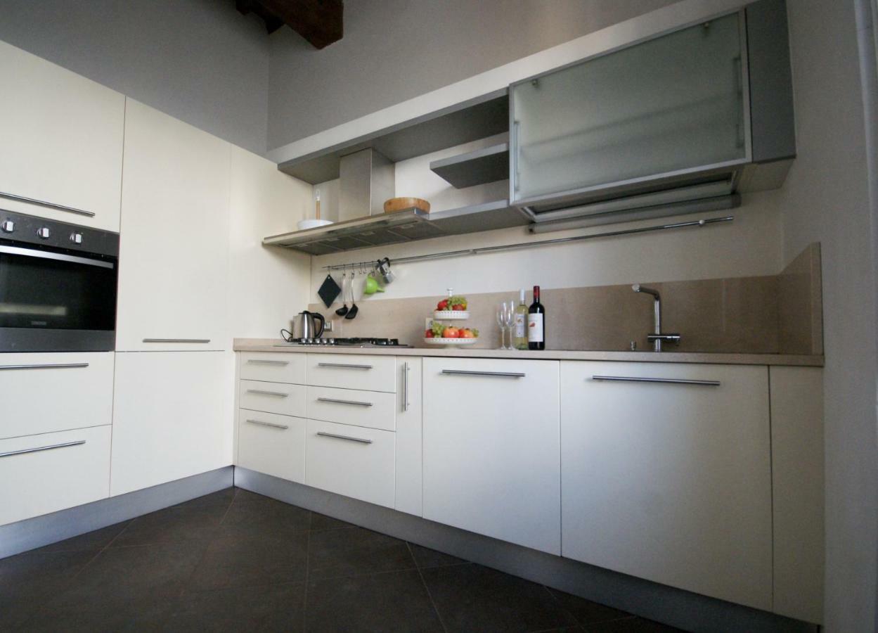 Appartement Tabacchi Luxury In Historical Center Near Toll Parking Lucques