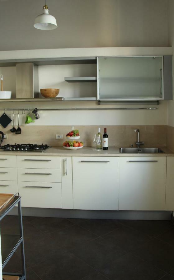 Tabacchi Luxury In Historical Center Near Toll Parking *