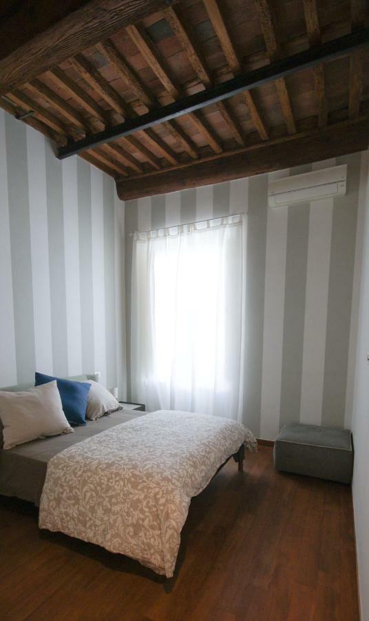 Tabacchi Luxury In Historical Center Near Toll Parking *